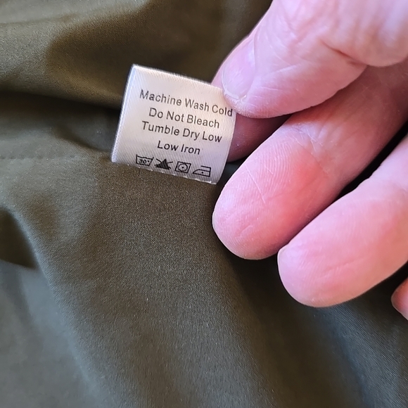 Tuckernuck Marant Shirt Jacket  Olive Green Size S With Gold Accents Snap Button - Picture 13 of 13